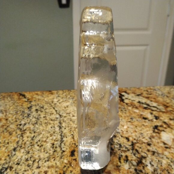 River Otter Etched Crystal Sculpture by Mats Jonasson - Picture 3 of 13